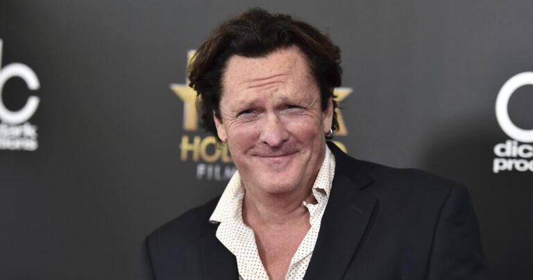 urlhttps3A2F2Fcalifornia times brightspot.s3.amazonaws.com2Fef2F062Fa68ab19b4b66baf0942a4cf03d842Fcorrection michael madsen dui 88593