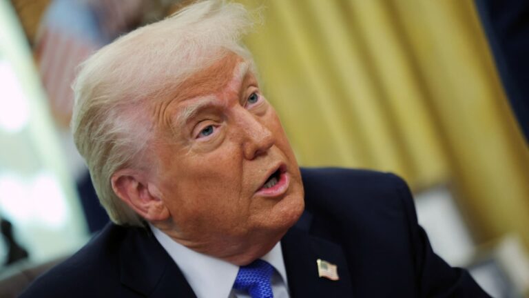 108119733 17425735402025 03 21t160914z 673320427 rc2shdatk9zn rtrmadp 0 usa trump