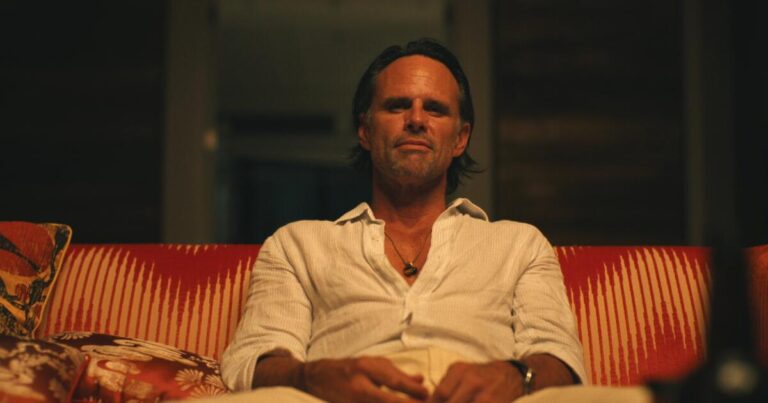 1743889296 urlhttps3A2F2Fcalifornia times brightspot.s3.amazonaws.com2F2e2Ff52F4aafe35745998cae7536b76d21122Fwalton goggins 2