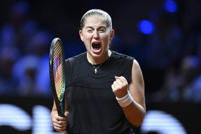 Jelena Ostapenko Stuttgart Aryna Sabalenka scaled