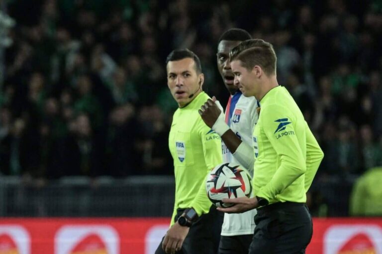 saint etienne lyon scaled e1745221301603