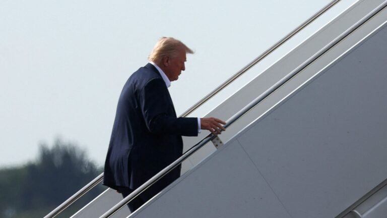 108140884 17464474522025 05 04t213139z 684691068 rc24beafkf2g rtrmadp 0 usa trump